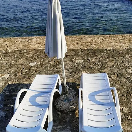 Apartman Lora With Beautiful Sea & Park View